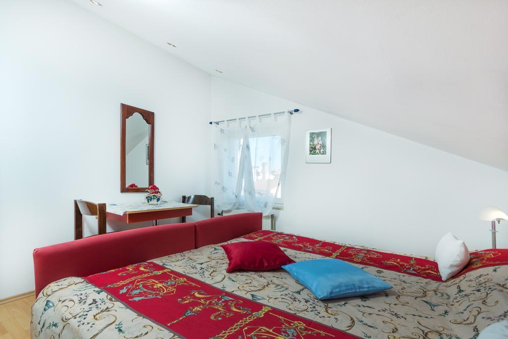 Apartments Villa-Passat Пореч Екстер'єр фото
