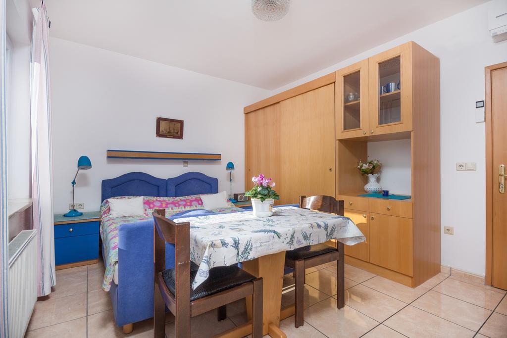Apartments Villa-Passat Пореч Екстер'єр фото