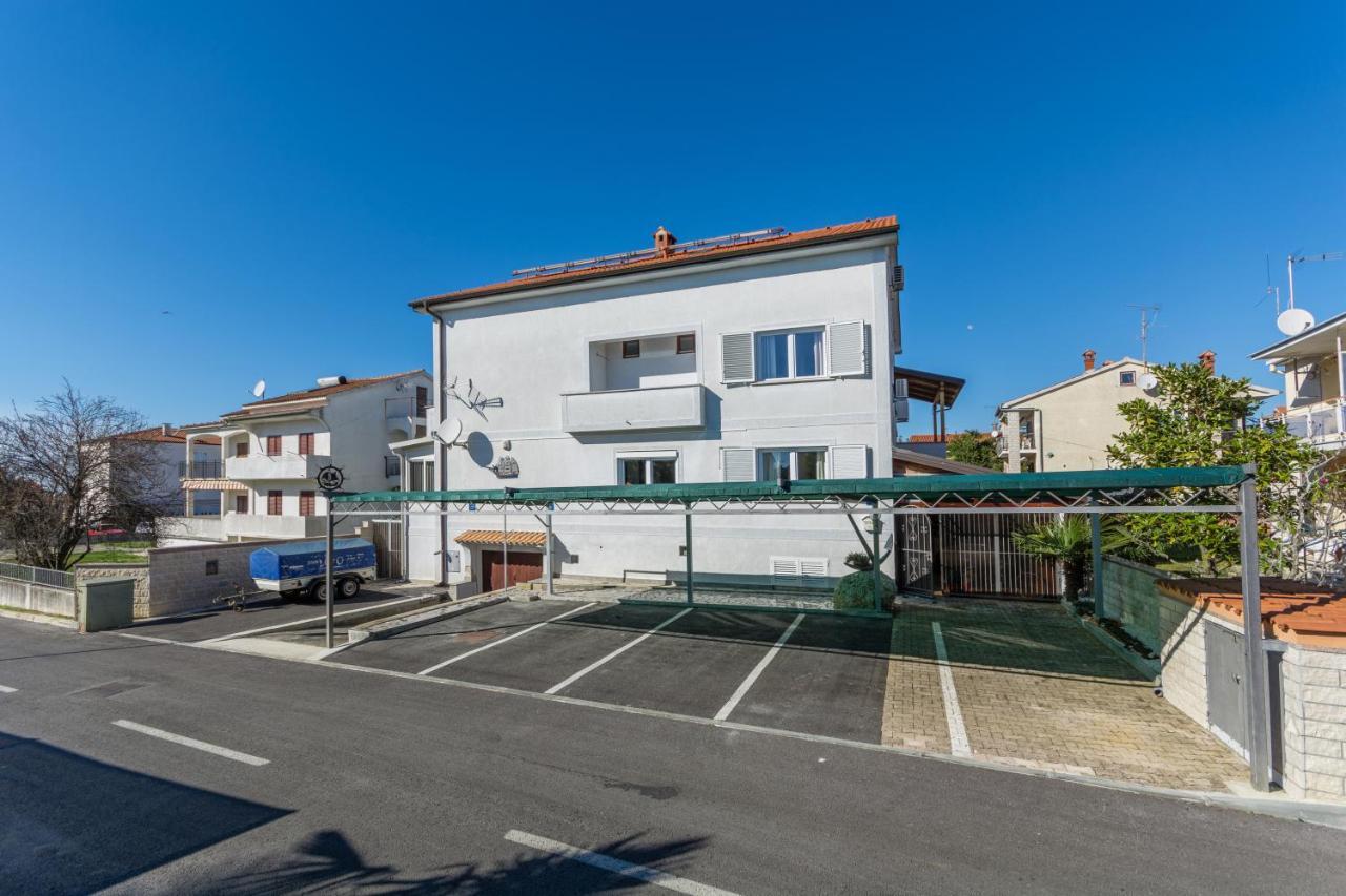 Apartments Villa-Passat Пореч Екстер'єр фото